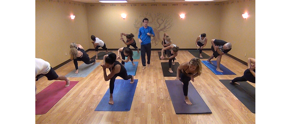 Take a complete yoga class with Alex Schimmel